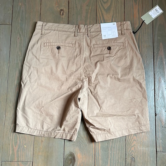 Goodfellow & Co Flat-Front Medium Khaki Colored Shorts NWT 9in inseam - Picture 2 of 6